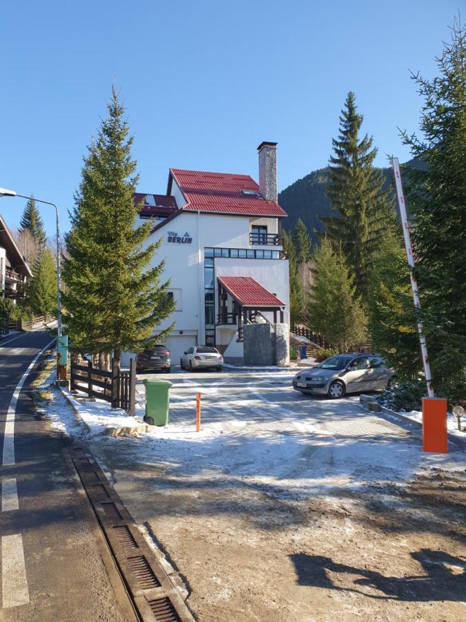 Hotel Vila Berlin Poiana Brașov Exterior foto